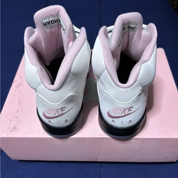 Jordan 5 Retro Medium Soft Pink 2025 Size 9 - Picture 4 of 9